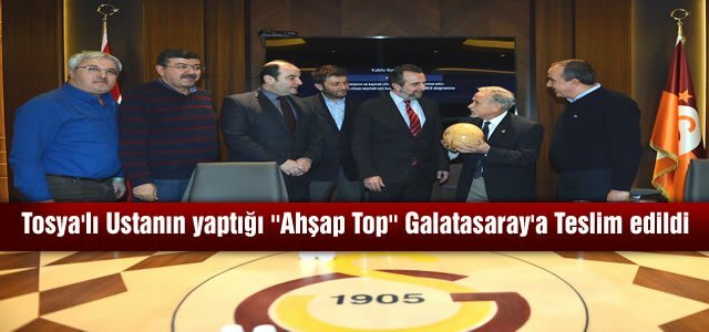 TOSYALI USTANIN YAPTIĞI ''AHŞAP TOP '' GALATASARAY MÜZESİNDE