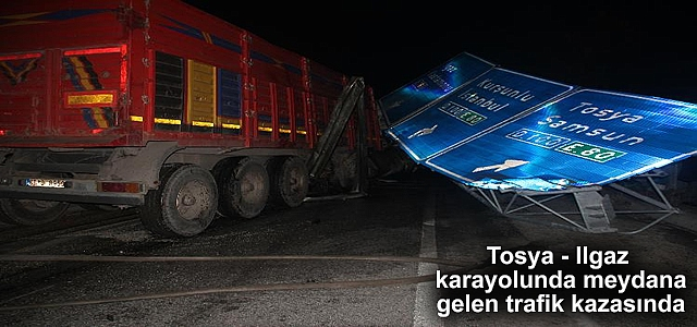 KUM HARFİYAT KAMYONU ŞOFÖRÜ YANARARAK CAN VERDİ