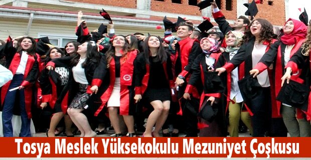 Tosya Meslek Yüksekokulu Mezuniyet Çoşkusu
