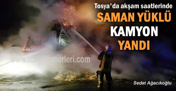 Tosya'da Saman Yüklü Kamyon Yandı