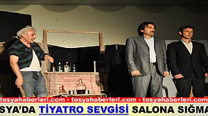 TOSYA’DA TİYATRO SEVGİSİ SALONA SIĞMADI