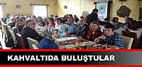KAHVALTIDA BULUŞTULAR