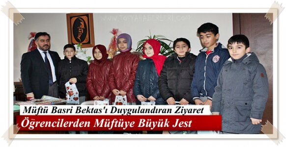 Tosya Müftüsünü Duygulandıran Ziyaret