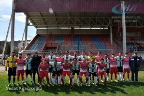 TOSYASPOR - İNEBOLU SPOR MAÇ FOTOGRAF