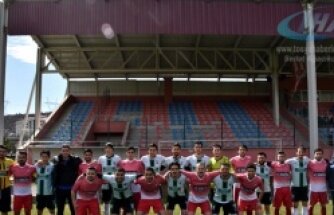 TOSYASPOR - İNEBOLU SPOR MAÇ FOTOGRAF